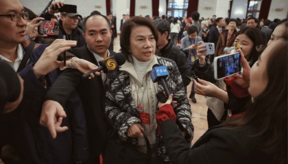 “绝不用海归派”,董明珠“间谍言论”背离常识 |新京报快评