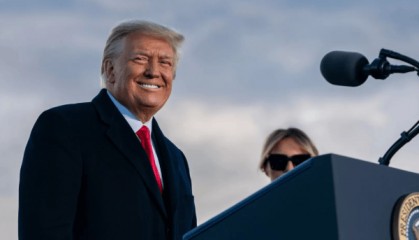 特朗普毫无办法?乌军却迎来大胜!史上首次,俄军突然大规模投降