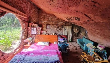 35岁男子欠债35万崖下洞居5年,水电气三通,月花数百,负责人称无规定明确禁止此行为