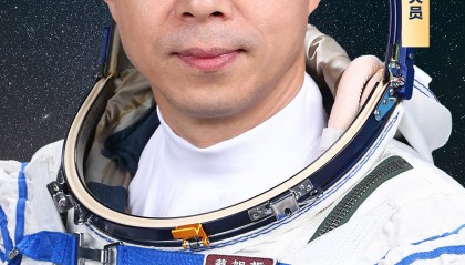 蔡旭哲、宋令东、王浩泽 神十九航天员确定!