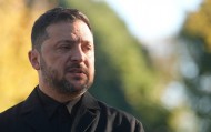 乌总统签署法律 允许战时向土耳其和英国派遣武装力量