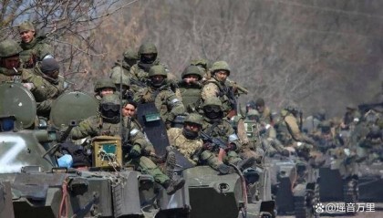 红军城被围!2万乌军撤离,乌总司令亲赴前线,这时想起中国了?