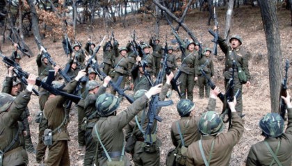 普京搬来救兵,朝鲜豪赌国运,押上一切支持俄罗斯!泽连斯基现在已经无路可退了