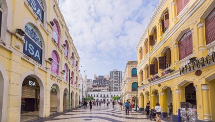 报团去港澳六日游多少钱人民币?流行!去港澳旅游手机需要开通什么?