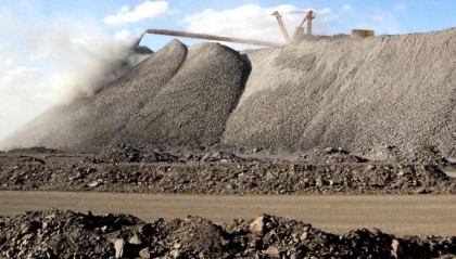 又飘了?稀土刚到手,美国就要推翻协议框架?中方已做好应对准备