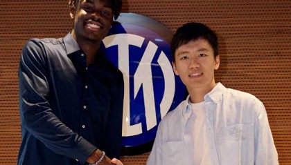 张康阳拒绝贱卖国米,低于92亿人民币绝不妥协,明年一月再决高下