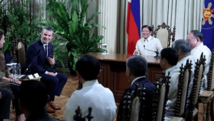 三大消息:幕后黑手浮出水面!中方外长火速行动;普京态度大变