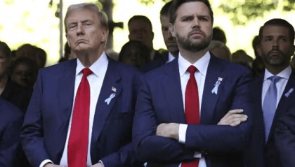 万斯彻底不装了,公然对中国改称呼,外交部直言令人“感到悲哀”