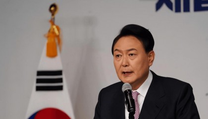 布林肯刚走,韩媒曝出消息,尹锡悦已出逃?两辆防弹车驶离总统府