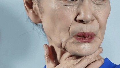 考古|刘雪华为新戏拔掉满口牙?从琼瑶泪后到硬核戏骨,她的一生太坎坷