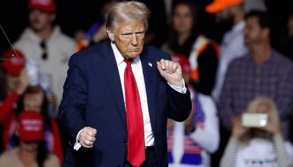 仅剩一天,追平了!49%对49%!