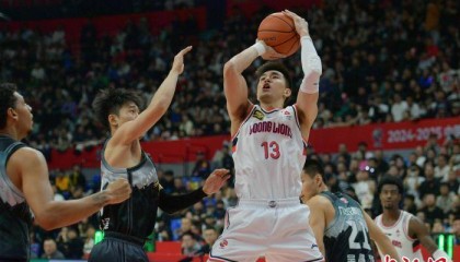CBA常规赛:郭艾伦“里程碑”低迷 吉林大胜广州