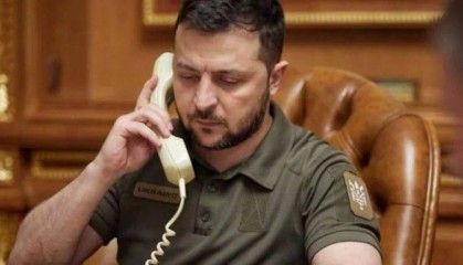 普京决定“单刀赴会”,专机飞到美国之前,先给中方打了一通电话,给中俄关系做了保证