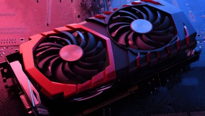 黄仁勋发布最强显卡RTX5090 中国数据中心客户已下单