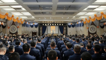 杨春华同志因公殉职