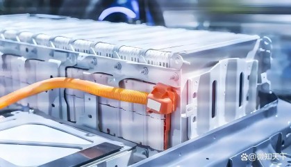 2025年人形机器人能源革命:固态电池的必然选择与潜力龙头股推荐