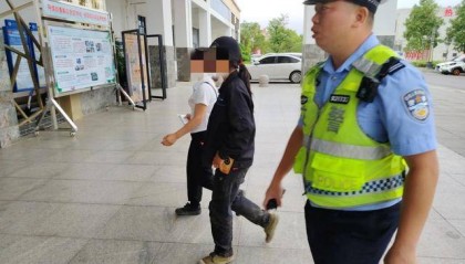 情况紧急!来宾一女子遭毒蛇咬伤,来宾交警开启“绿波护航”