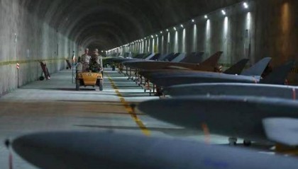 伊朗大批导弹越境秘密部署,为以色列设置陷阱?美B-52轰紧急增援