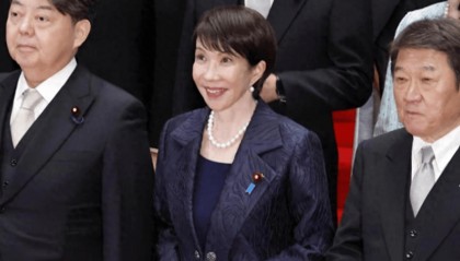 高市早苗妄言台海，中方大白话“掉脑袋警告”，日本舆论两次破防！