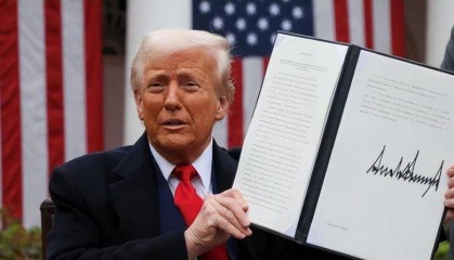 中国对李在明很克制,10年前教训韩国人应该牢记!特朗普已经摊牌,要求韩国联手遏华