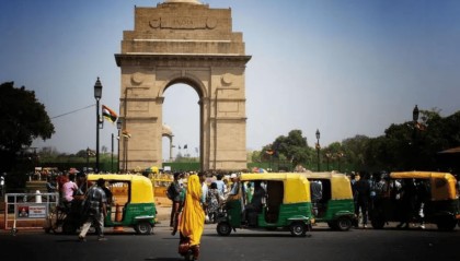 美国大祸临头了,普京行动前,万万没料到,莫迪一举得罪美国!