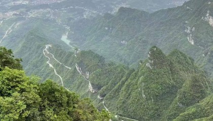 湖南“最惨”状元:17岁上清华,毕业回乡做保安,月薪只有5000