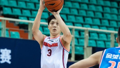 杜锋透露胡明轩近况 伤势较重预计第三阶段回归