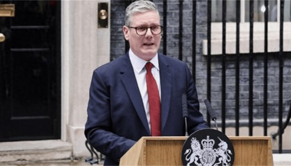 英军舰提前预告,即将穿航台海,解放军早已磨好快刀,来就反制