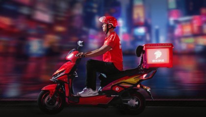 京东外卖投入20亿元升级全职骑手福利,寒暑季每月发放专项津贴