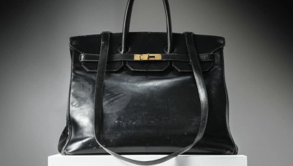 一个日本富二代,花7000万买了个二手爱马仕包,背后故事有点门道