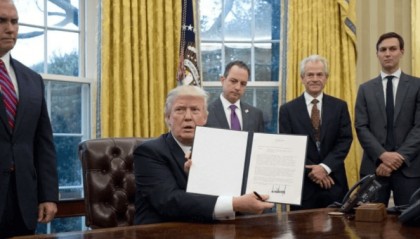 中美连谈8小时,会谈后美财长脸色不对,中方表示达成重要共识