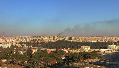 叙利亚反对派与库尔德武装在叙北部激战