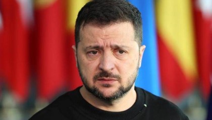 泽连斯基吐槽上菜单:“我们所有的方案都是美国人制定的”