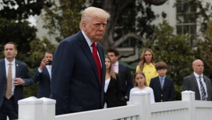 白宫出尔反尔,中国对美国做出回应后,美媒:特朗普没一句实话