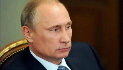 白宫突然同意俄方条件!特普会前夕乌克兰局势紧张,泽连斯基被迫选择!