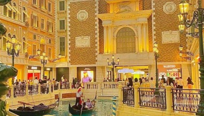 现在报团去港澳旅游团5日游多少钱一个人？现在报团去港澳5日游多少钱人民币