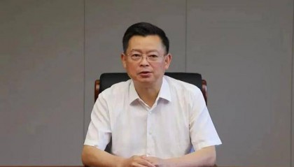 69岁原中央委员落马,7年前曾引咎辞职!贪了近20年的“老虎”被判死缓