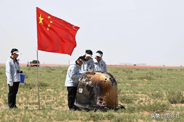 关键时期的关键抉择——以习近平同志为核心的党中央驾驭中国经济航船破浪前行