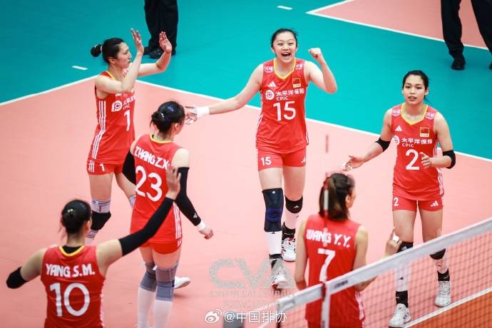新人新馆战大赛 中国女排还在找“路”