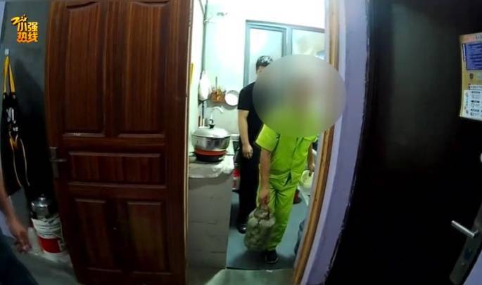 “被偷光了！”浙江有人报警，民警上门一看惊呆：整整100多斤…