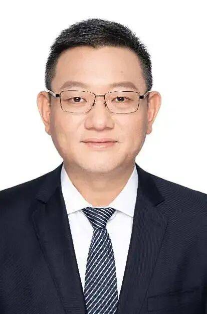 上海市虹口区原区长吕鸣，任北京市门头沟区委副书记