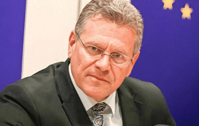 荷兰不付出点代价,这事绝不会善了!安世中国留下一封信,拒绝美元结算,欧盟一通电话打往北京