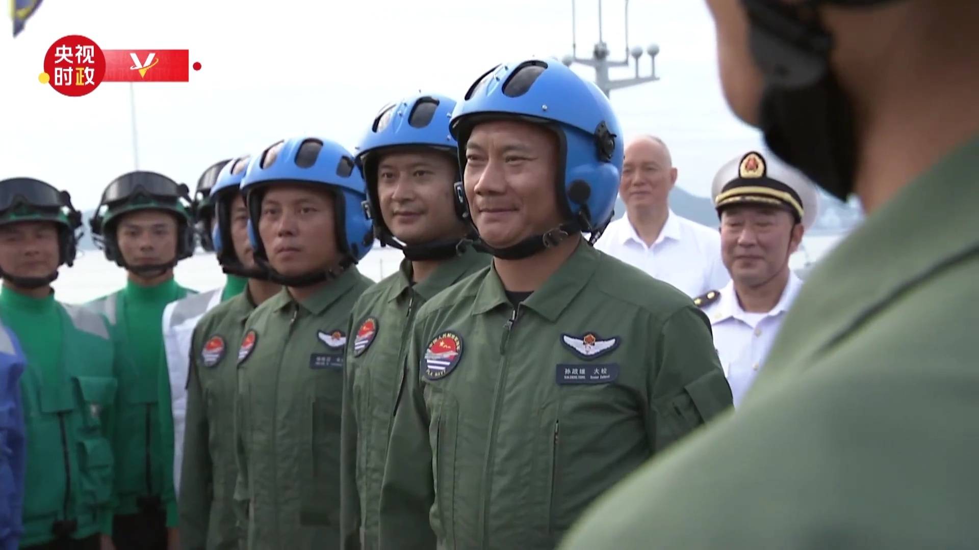 10万吨，90架舰载机，激光武器，福建舰服役时美方关注004核航母