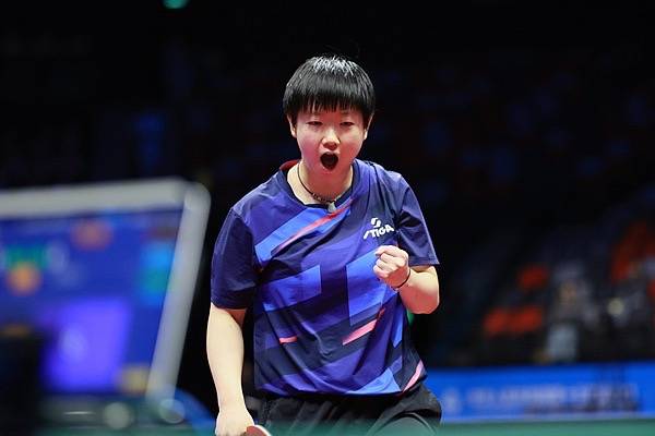 十五运|决赛再次不敌王曼昱,孙颖莎给自己的全运会单打表现打90分